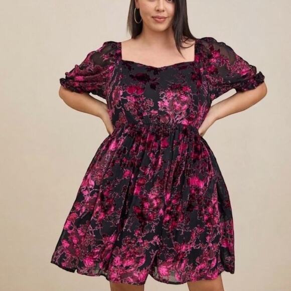 Torrid 16 Dress Retro Cocktail Plus Semi Formal Velvet Burnout Babydoll Dress - Picture 3 of 17